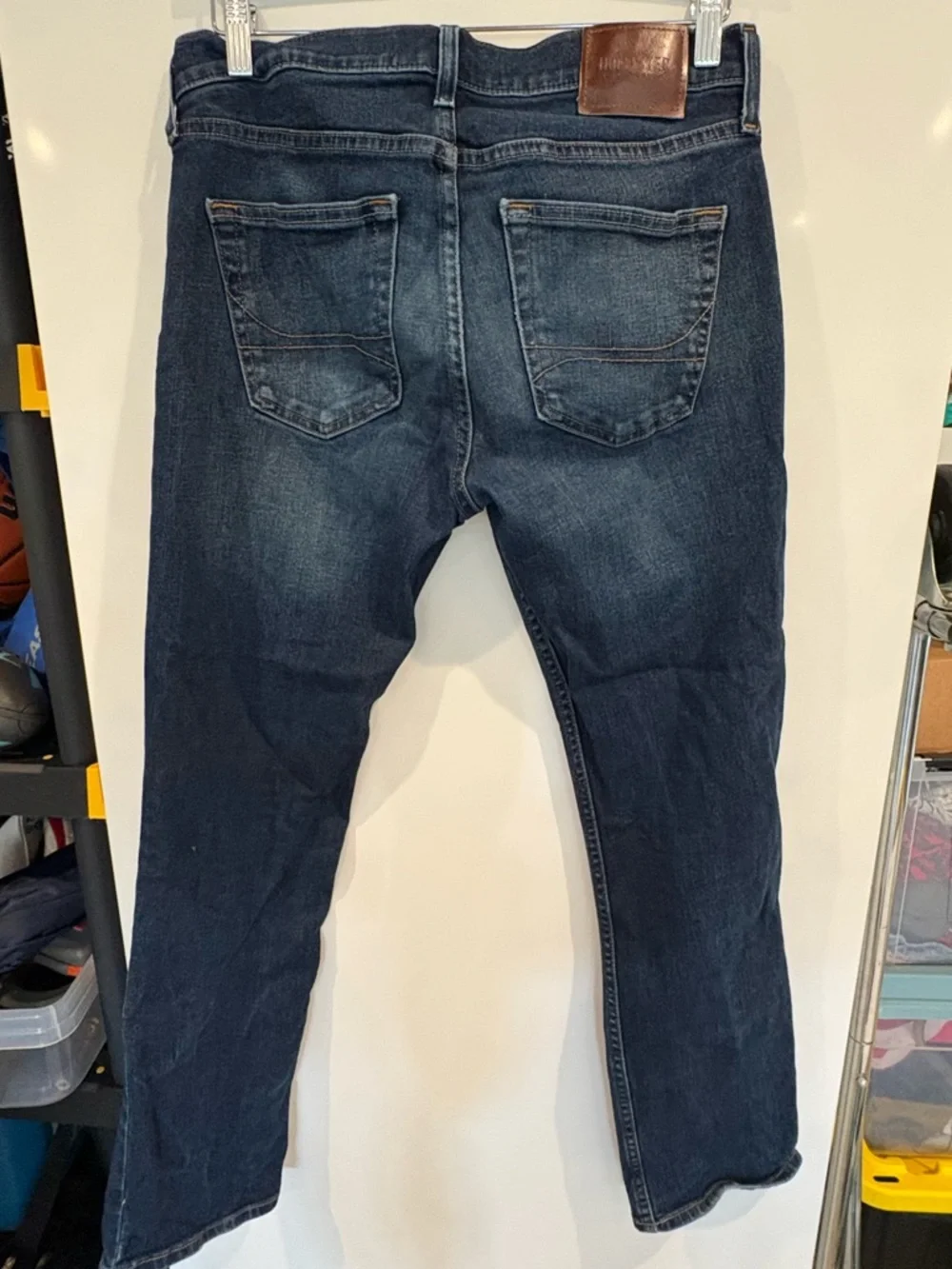Hollister Mens Slim Straight Jeans 30 x 30